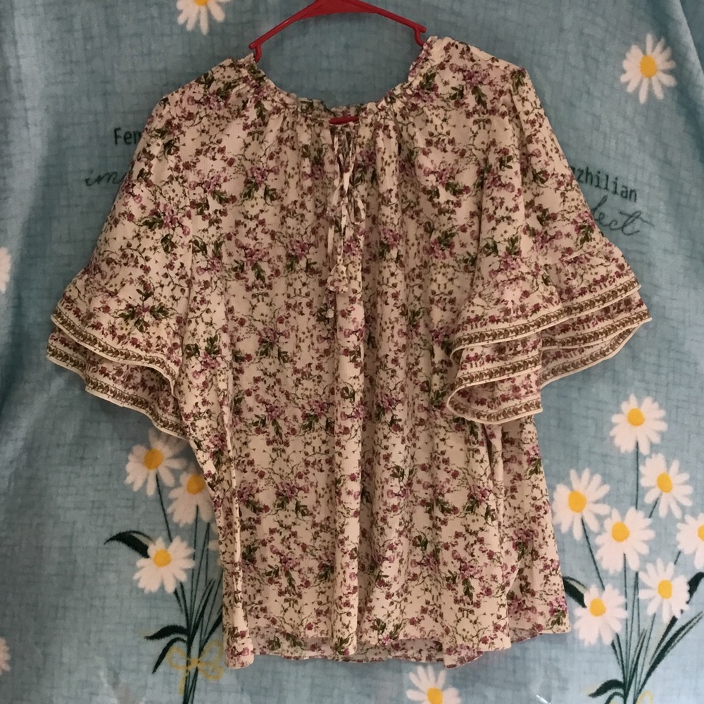 Max Studio Cream Floral Flutter Sleeve Blouse with Pink & Green Accents